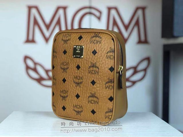 MCM腰包 原單新品 1058 Stark Modular腰包 標誌性Visetos印花塗層 扁平手拿包 拉鏈手包 可組成或單獨使用 MCM斜背包  mdmc1399